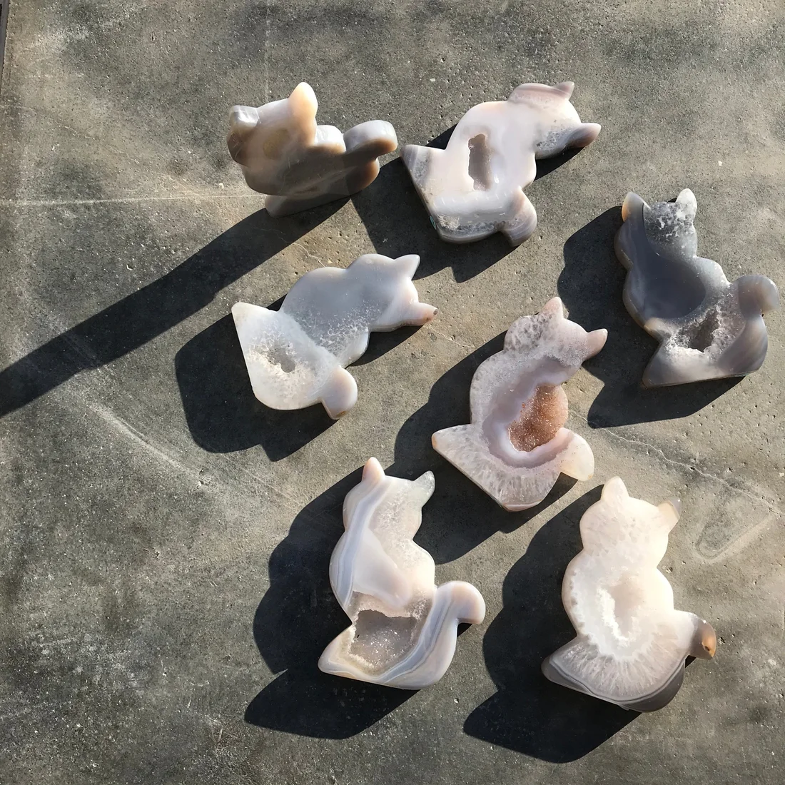 Druzy Agate Cat Carving