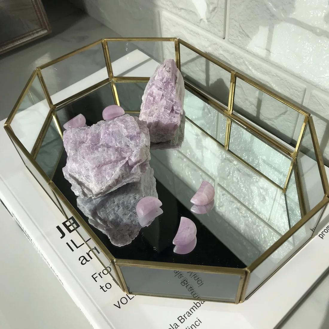 Kunzite Raw Chuck