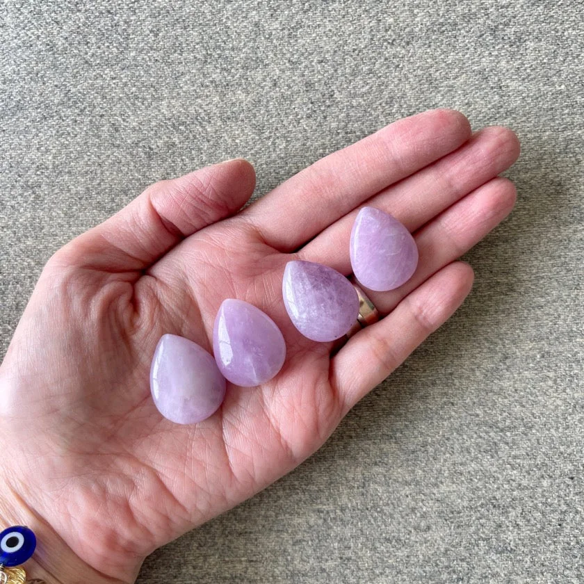 Mini Kunzite Waterdrop